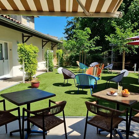 Bloom Hostel Bar & Garden Bordeaux Exteriör bild