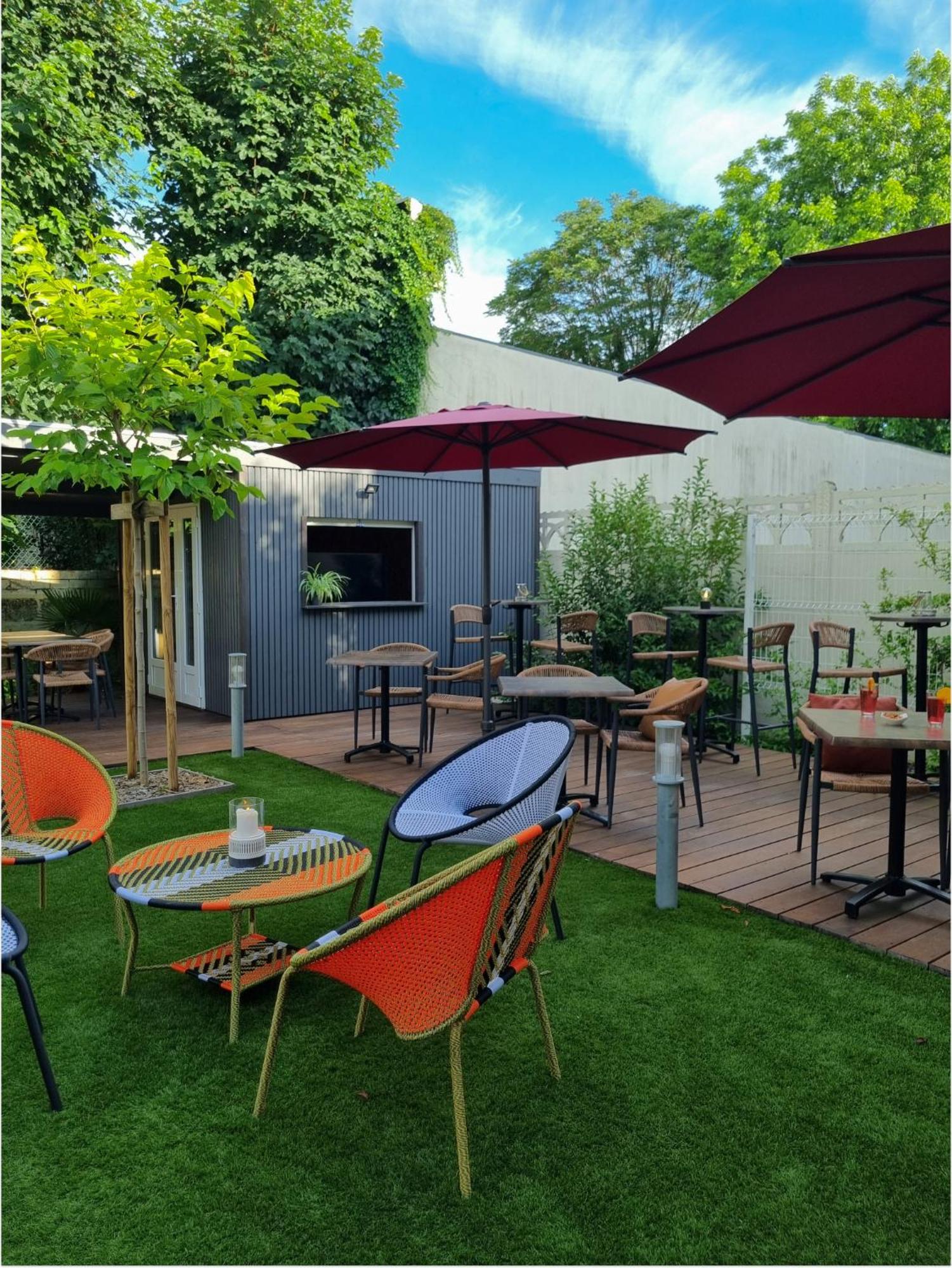 Bloom Hostel Bar & Garden Bordeaux Exteriör bild