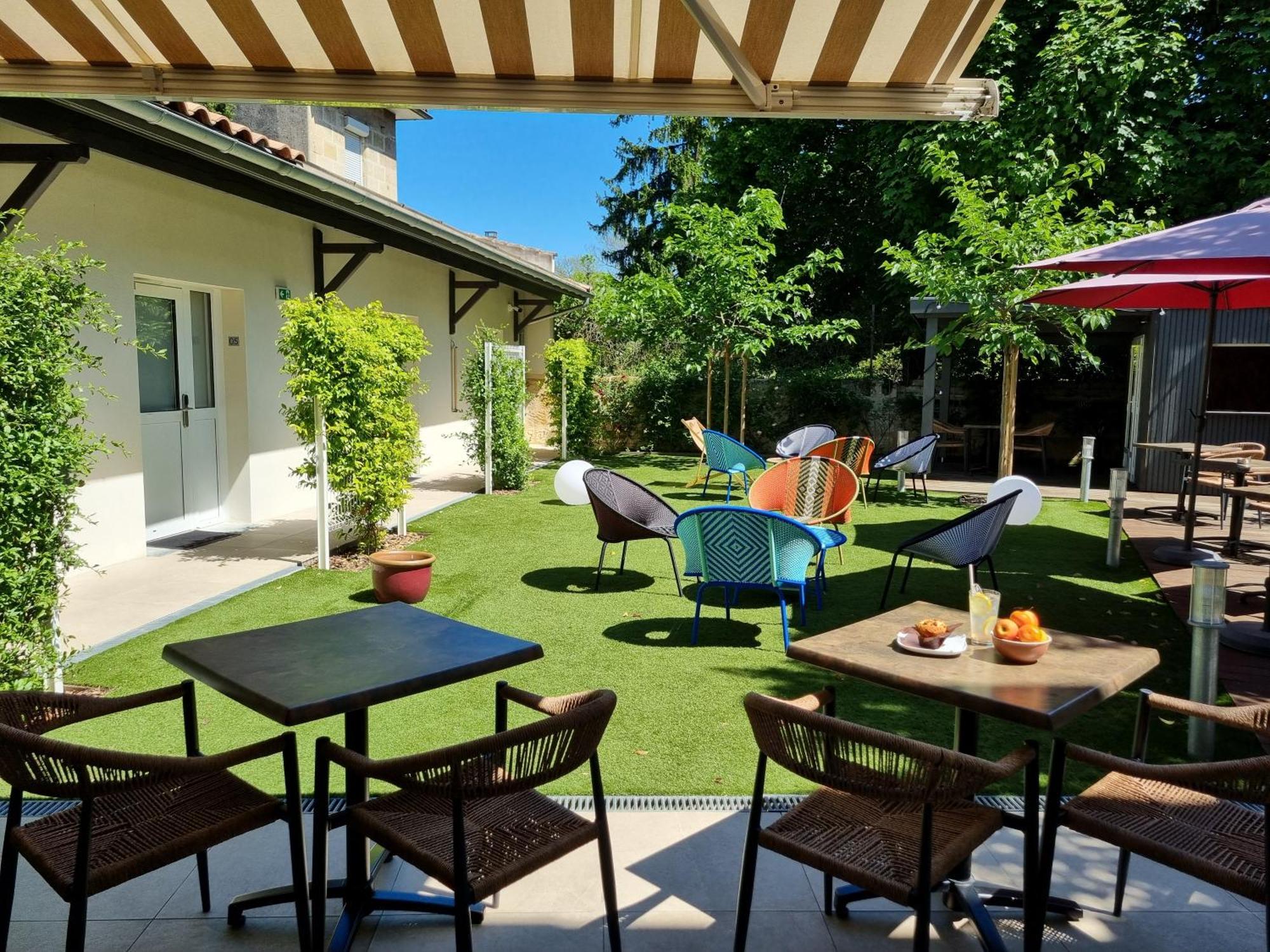 Bloom Hostel Bar & Garden Bordeaux Exteriör bild